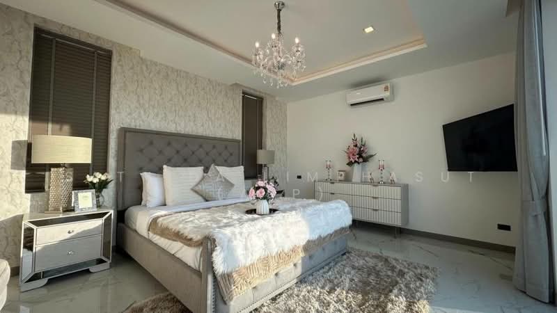 Layan Chak Nok, Chon Buri (Pattaya), Toongklom-Talman 20, Bang Lamung, Bang Lamung (Pattaya), Chon Buri (Pattaya), 4 Bedrooms, 502 sqm, Villa For Sale, by Sathida Limphasut (App), 500214408 - DDproperty.com