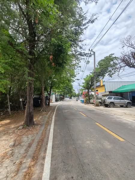 For Sale - ขายที่ดิน ถนนกาญจนาภิเษก 7 เนื้อที่ 350 ตารางวา ถมสูงจากถนน 1 เมตร เทคอนกรีตเต็มพื้นที่เรียบร้อย, Bangkok