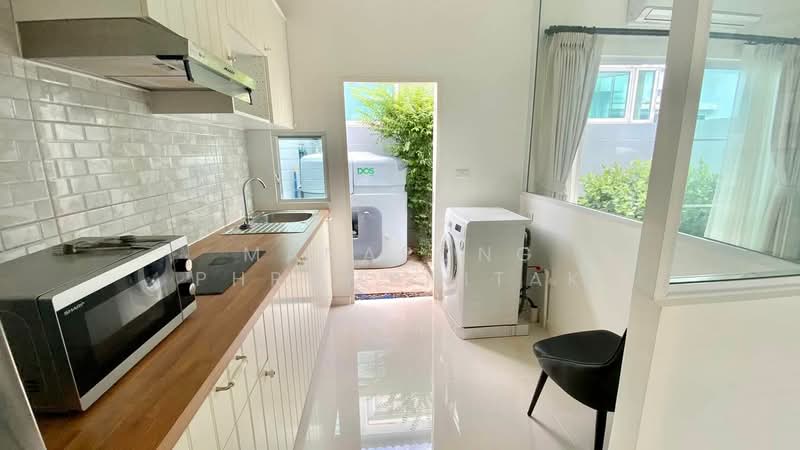 Indy 2 Bangna-Ramkhamhaeng 2, Bangkok, Soi Ramkhamhaeng 2, Dok Mai, Prawet, Bangkok, 3 Bedrooms, 122 sqm, Townhouse For Rent, by Manapong Phromphitak, 500214422 - DDproperty.com