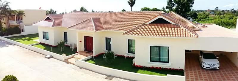 Santa Maria, Chon Buri (Pattaya), Tambon Pong, Poong, Bang Lamung (Pattaya), Chon Buri (Pattaya), 4 Bedrooms, 400 sqm, Villa For Rent, by Sathida Limphasut (App), 500214466 - DDproperty.com