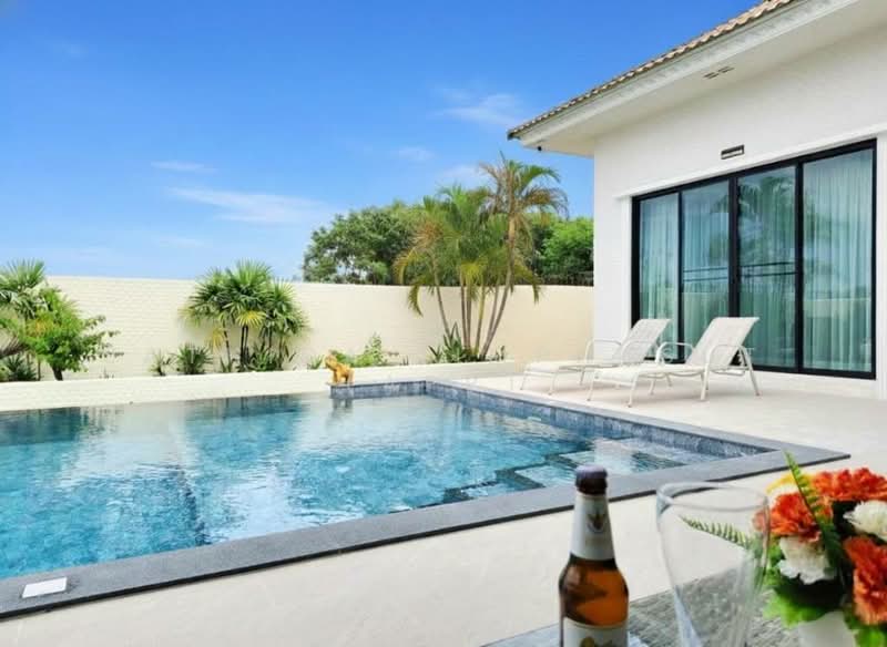 Santa Maria, Chon Buri (Pattaya), Tambon Pong, Poong, Bang Lamung (Pattaya), Chon Buri (Pattaya), 4 Bedrooms, 400 sqm, Villa For Rent, by Sathida Limphasut (App), 500214466 - DDproperty.com