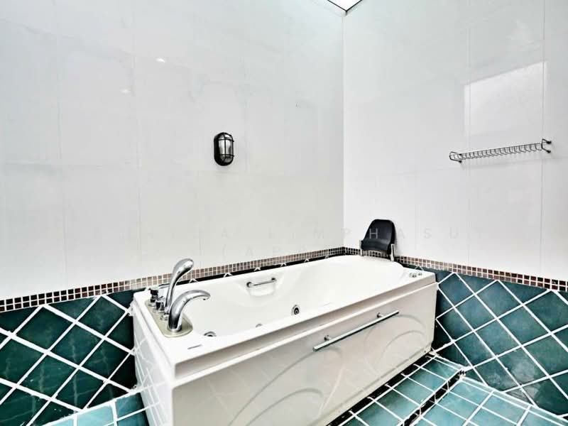 Nagawari Village : นาคาวารี วิลเลจ, ชลบุรี, นาจอมเทียน, สัตหีบ, ชลบุรี, 220 ตร.ม., วิลล่า ให้เช่า, โดย Sathida Limphasut (App), 500214467 - DDproperty.com