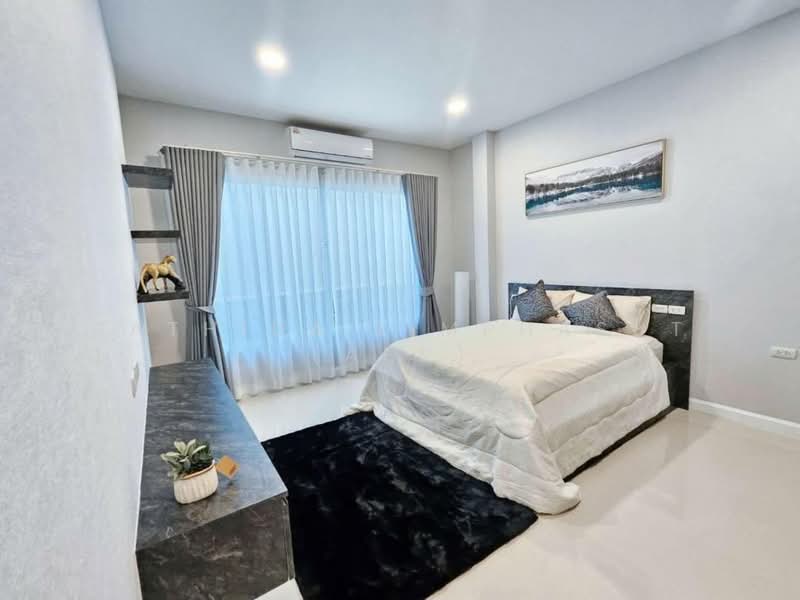 Garden Ville 6, Chon Buri (Pattaya), Soi Chai Rat, Huai Yai, Bang Lamung (Pattaya), Chon Buri (Pattaya), 3 Bedrooms, 270 sqm, Villa For Sale, by Sathida Limphasut (App), 500214473 - DDproperty.com