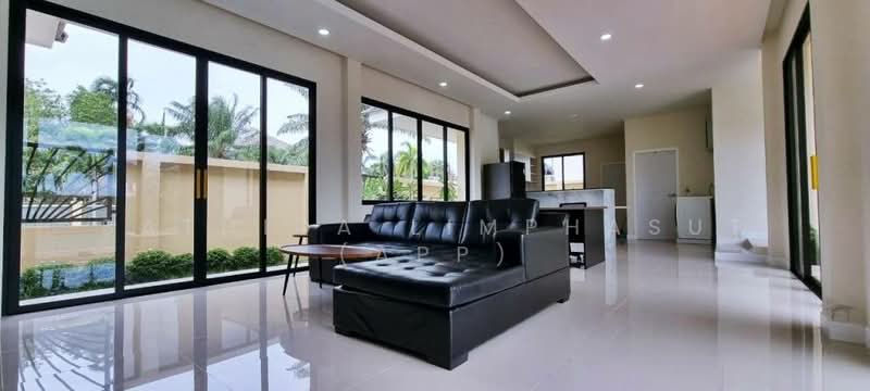 The Village Housing Estate by Horseshoe Point : เดอะ วิลเลจ เฮ้าส์ซิ่ง เอสเตท โดย ฮอร์สชู พอยท์, ชลบุรี, ถนนทุ่งกลม-ห้วยตาหนู, หนองปรือ, บางละมุง, ชลบุรี, 275 ตร.ม., วิลล่า ให้เช่า, โดย Sathida Limphasut (App), 500214481 - DDproperty.com