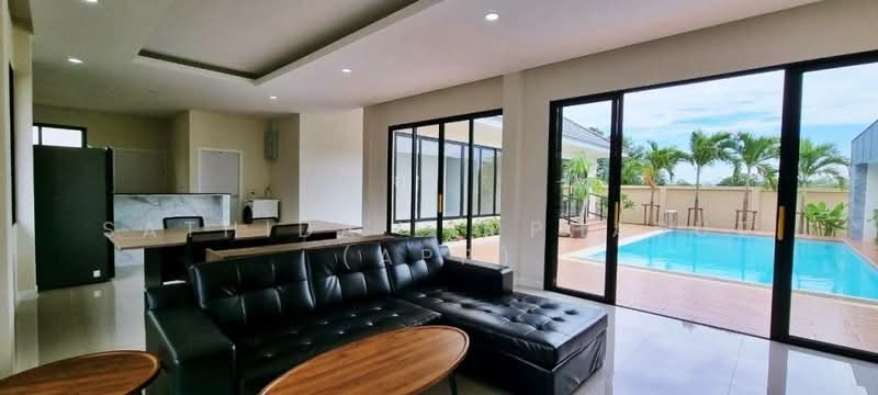 The Village Housing Estate by Horseshoe Point : เดอะ วิลเลจ เฮ้าส์ซิ่ง เอสเตท โดย ฮอร์สชู พอยท์, ชลบุรี, ถนนทุ่งกลม-ห้วยตาหนู, หนองปรือ, บางละมุง, ชลบุรี, 275 ตร.ม., วิลล่า ให้เช่า, โดย Sathida Limphasut (App), 500214481 - DDproperty.com