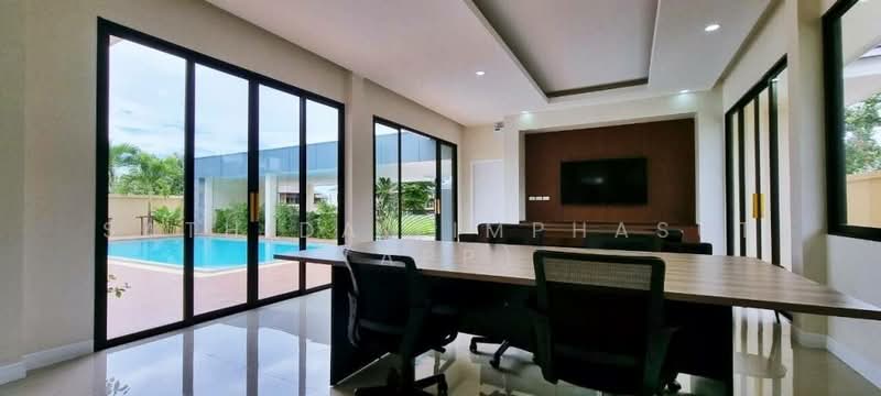 The Village Housing Estate by Horseshoe Point : เดอะ วิลเลจ เฮ้าส์ซิ่ง เอสเตท โดย ฮอร์สชู พอยท์, ชลบุรี, ถนนทุ่งกลม-ห้วยตาหนู, หนองปรือ, บางละมุง, ชลบุรี, 275 ตร.ม., วิลล่า ให้เช่า, โดย Sathida Limphasut (App), 500214481 - DDproperty.com