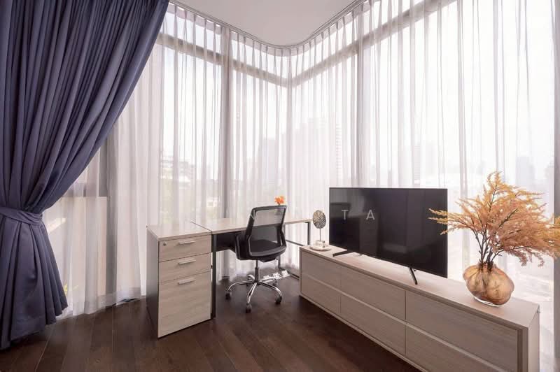 Vittorio 39, Bangkok, 8 Sukhumvit, Khlong Tan Nua, Watthana, Bangkok, 2 Bedrooms, 138 sqm, Condo For Rent, by Khun Nita, 500214498 - DDproperty.com