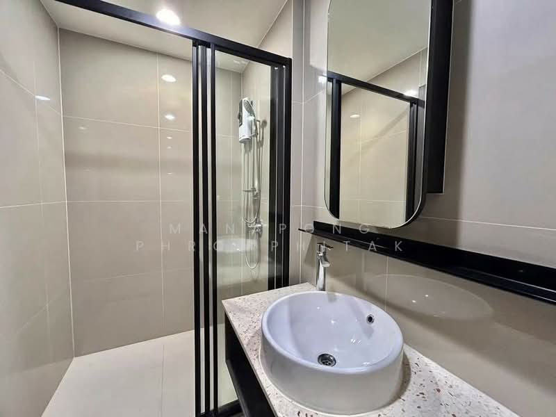 XT Huaikhwang, Bangkok, 244 Ratchadaphisek Road, Huai Khwang, Huai Khwang, Bangkok, 2 Bedrooms, 54 sqm, Condo For Rent, by Manapong Phromphitak, 500214517 - DDproperty.com