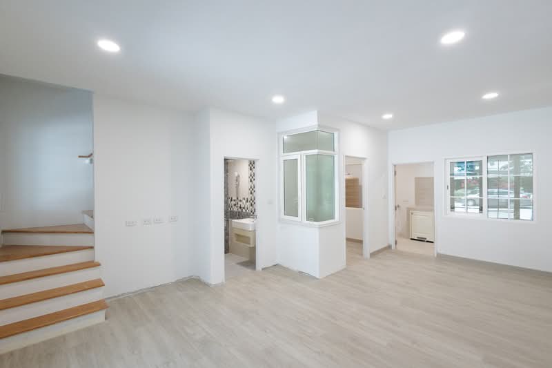 Golden Town Bangna-Suanluang, Bangkok, Kanchanapisek Road, Dok Mai, Prawet, Bangkok, 4 Bedrooms, 113 sqm, Townhouse For Sale, by Tharnavee Tharnasetthadakul, 500214528 - DDproperty.com