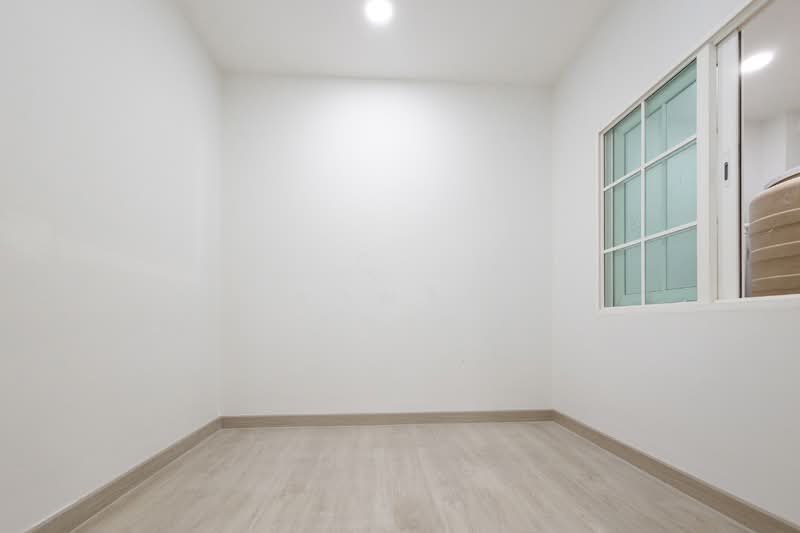 Golden Town Bangna-Suanluang, Bangkok, Kanchanapisek Road, Dok Mai, Prawet, Bangkok, 4 Bedrooms, 113 sqm, Townhouse For Sale, by Tharnavee Tharnasetthadakul, 500214528 - DDproperty.com