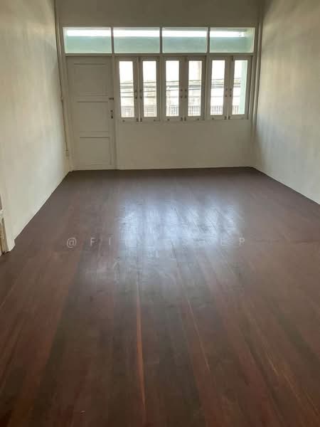 Warehouse + Office 600 square meters Sukhumvit 36, Near Thonglor, Bangkok, Phra Kanong, Khlong Toei, Bangkok, , 600 sqm, Shophouse For Rent, by LINE @firststep, 500214538 - DDproperty.com