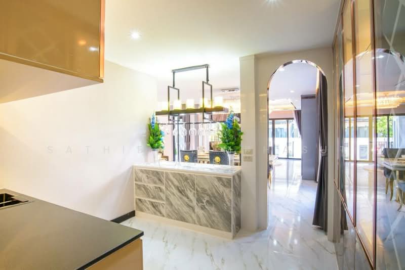 Central Park 4 Village, Chon Buri (Pattaya), Nong Pru, Bang Lamung (Pattaya), Chon Buri (Pattaya), 4 Bedrooms, 320 sqm, Villa For Sale, by Sathida Limphasut (App), 500214571 - DDproperty.com