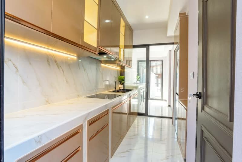 Central Park 4 Village, Chon Buri (Pattaya), Nong Pru, Bang Lamung (Pattaya), Chon Buri (Pattaya), 4 Bedrooms, 320 sqm, Villa For Sale, by Sathida Limphasut (App), 500214571 - DDproperty.com