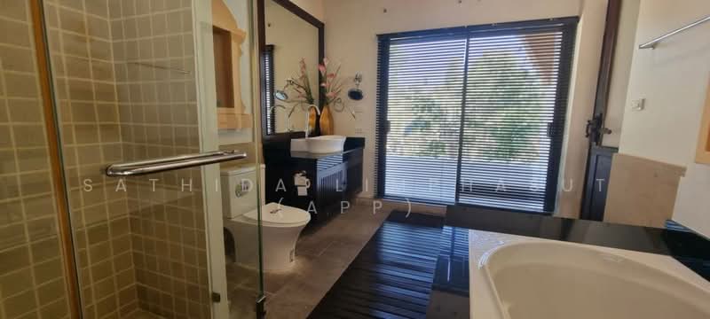 Perla Villa Pattaya, Chon Buri (Pattaya), Poong, Bang Lamung (Pattaya), Chon Buri (Pattaya), 5 Bedrooms, 415 sqm, Villa For Rent, by Sathida Limphasut (App), 500214580 - DDproperty.com