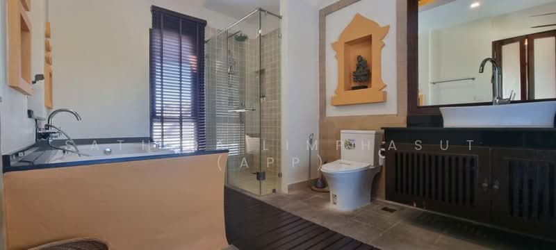 Perla Villa Pattaya, Chon Buri (Pattaya), Poong, Bang Lamung (Pattaya), Chon Buri (Pattaya), 5 Bedrooms, 415 sqm, Villa For Rent, by Sathida Limphasut (App), 500214580 - DDproperty.com