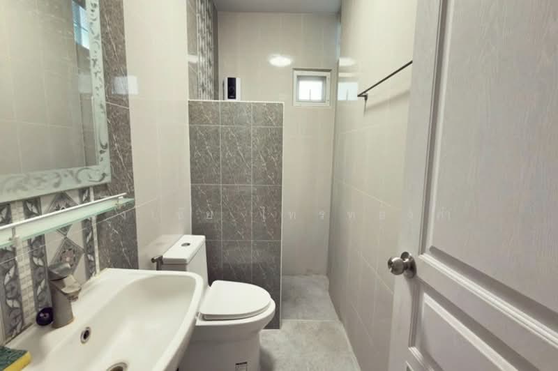 ซอยกำนันแม้น 14 ถนนกัลปพฤกษ์ ซอยเอกชัย 36 แขวงบางขุนเทียน เขตจอมทอง กทม. 10150, Bangkok, กัลปพฤกษ์, Bangkhuntien, Chom Thong, Bangkok, 3 Bedrooms, 120 sqm, Single Detached House For Sale, by สง่าชัย ไทรทองคำ, 500214590 - DDproperty.com