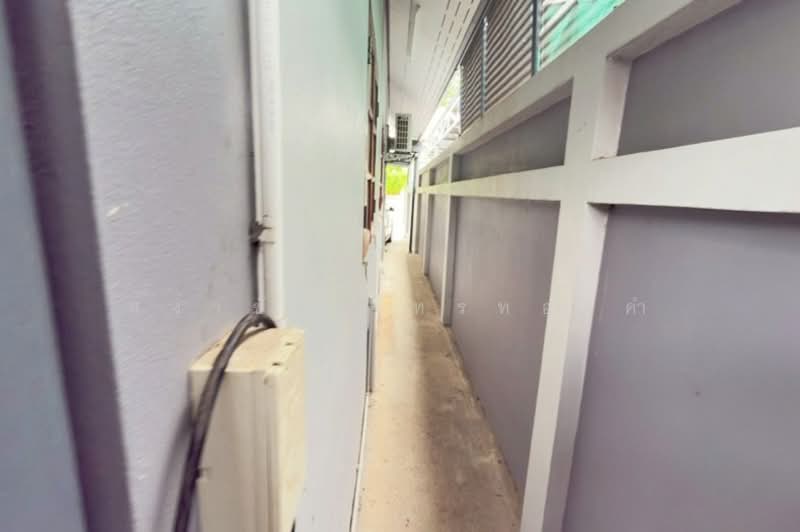 ซอยกำนันแม้น 14 ถนนกัลปพฤกษ์ ซอยเอกชัย 36 แขวงบางขุนเทียน เขตจอมทอง กทม. 10150, กรุงเทพ, กัลปพฤกษ์, บางขุนเทียน, จอมทอง, กรุงเทพ, 120 ตร.ม., บ้านเดี่ยว ขาย, โดย สง่าชัย ไทรทองคำ, 500214590 - DDproperty.com