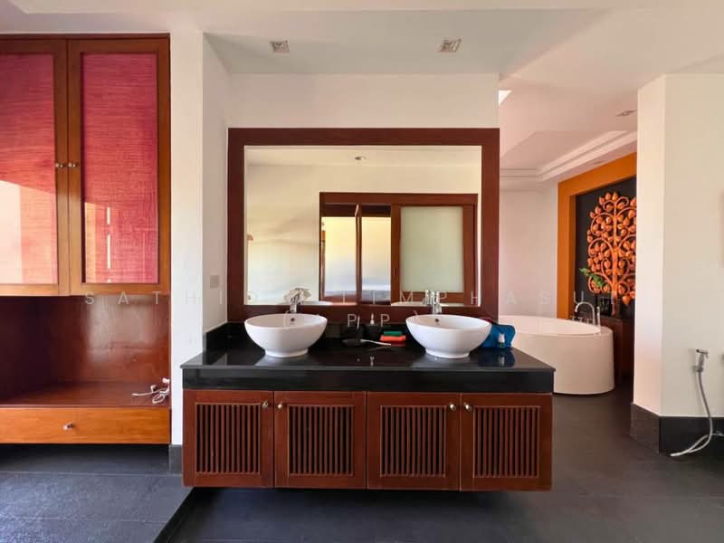 Perla Villa Pattaya, Chon Buri (Pattaya), Poong, Bang Lamung (Pattaya), Chon Buri (Pattaya), 5 Bedrooms, 500 sqm, Villa For Sale, by Sathida Limphasut (App), 500214591 - DDproperty.com