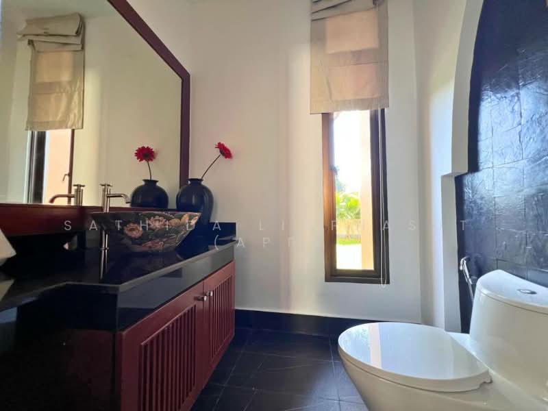 Perla Villa Pattaya, Chon Buri (Pattaya), Poong, Bang Lamung (Pattaya), Chon Buri (Pattaya), 5 Bedrooms, 500 sqm, Villa For Sale, by Sathida Limphasut (App), 500214591 - DDproperty.com