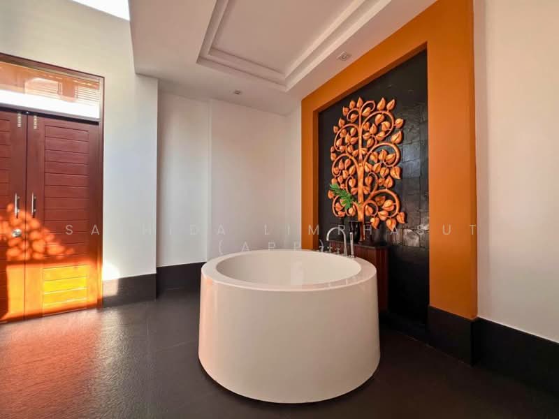 Perla Villa Pattaya, Chon Buri (Pattaya), Poong, Bang Lamung (Pattaya), Chon Buri (Pattaya), 5 Bedrooms, 500 sqm, Villa For Sale, by Sathida Limphasut (App), 500214591 - DDproperty.com