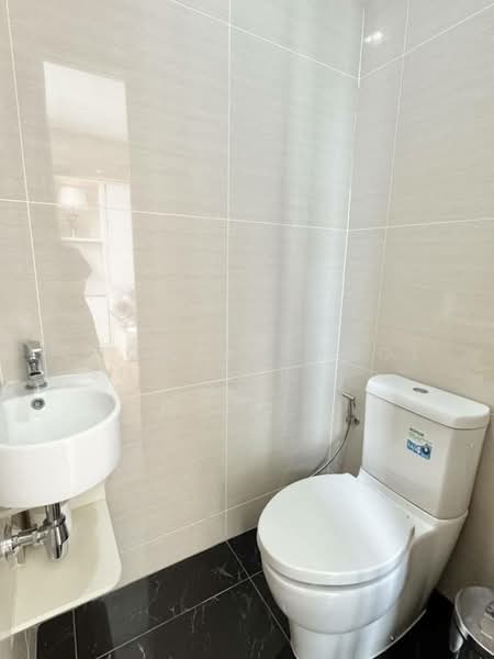 Centre Point Residence Phromphong, Bangkok, Soi Sukhumvit 39, Khlong Tan Nua, Watthana, Bangkok, 2 Bedrooms, 60 sqm, Condo For Rent, by Chomratkamol Soontorntarawong (Gor), 500214623 - DDproperty.com