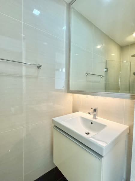 Centre Point Residence Phromphong, Bangkok, Soi Sukhumvit 39, Khlong Tan Nua, Watthana, Bangkok, 2 Bedrooms, 60 sqm, Condo For Rent, by Chomratkamol Soontorntarawong (Gor), 500214623 - DDproperty.com