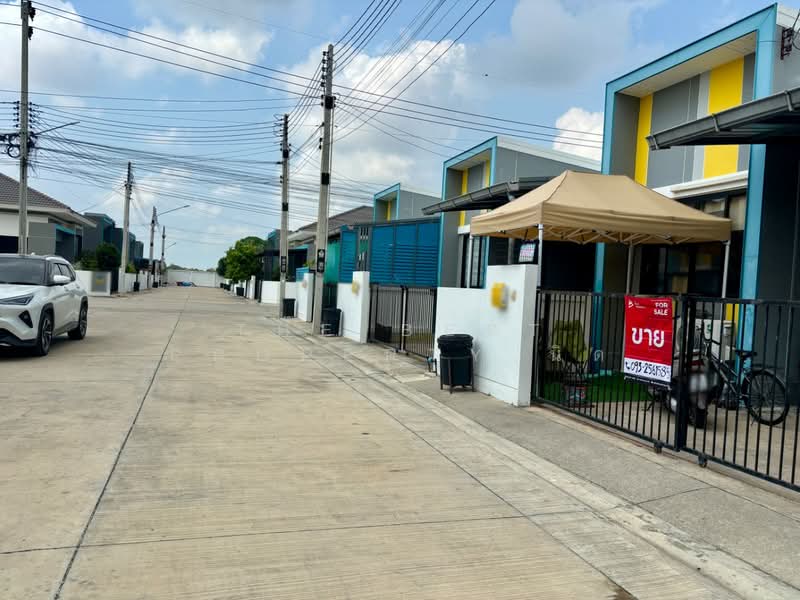 อีสส์ วิลล์ เวลโกรว์-อ่อนนุช (Ease Ville Wellgrow-Onnut), Chachoengsao, Phimpha, Bang Pakong, Chachoengsao, 2 Bedrooms, 100 sqm, Townhouse For Sale, by The Best Property นิด, 500214657 - DDproperty.com