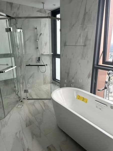 ONE89 Wireless, Bangkok, Wittayu Road, Lumphini, Pathum Wan, Bangkok, 3 Bedrooms, 204 sqm, Condo For Sale, by Chomratkamol Soontorntarawong (Gor), 500214674 - DDproperty.com