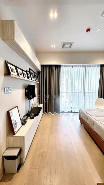 The Strand Thonglor, Bangkok, 36 Soi Sukhumvit 55, Khlong Tan Nua, Watthana, Bangkok, 1 Bedroom, 54 sqm, Condo For Sale, by Chomratkamol Soontorntarawong (Gor), 500214702 - DDproperty.com