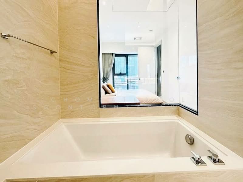 The Strand Thonglor, Bangkok, 36 Soi Sukhumvit 55, Khlong Tan Nua, Watthana, Bangkok, 1 Bedroom, 48 sqm, Condo For Sale, by Chomratkamol Soontorntarawong (Gor), 500214703 - DDproperty.com