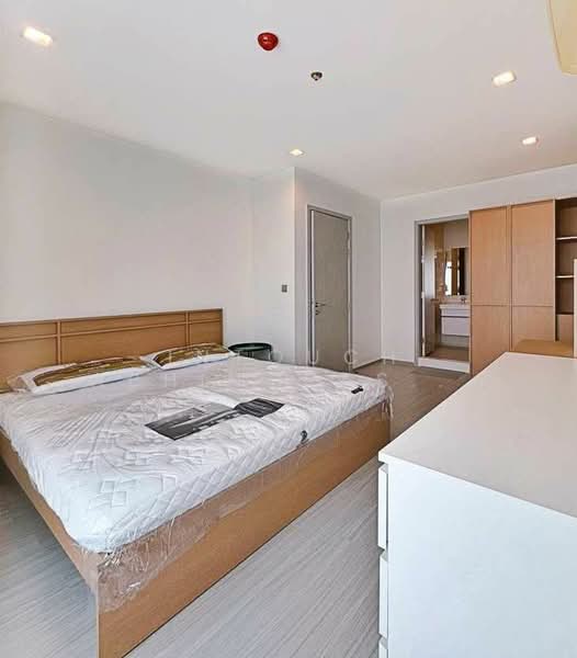 Life Sukhumvit 62, Bangkok, Soi Sukhumvit 62, Bang Chak, Phra Khanong, Bangkok, 2 Bedrooms, 68 sqm, Condo For Rent, by Intouch Abhinorasaeth, 500214712 - DDproperty.com