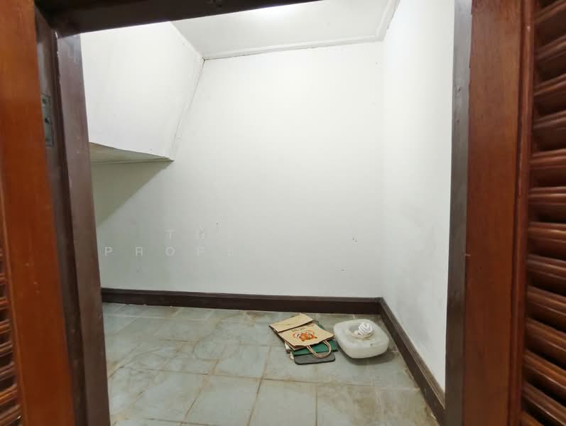 บุศรินทร์ ปิ่นเกล้า - พุทธมณฑลสาย 4, Nakhon Pathom, Krathum Lom, Sam Phran, Nakhon Pathom, 2 Bedrooms, 100 sqm, Townhouse For Sale, by The Best Property จิฟฟี่, 500214718 - DDproperty.com