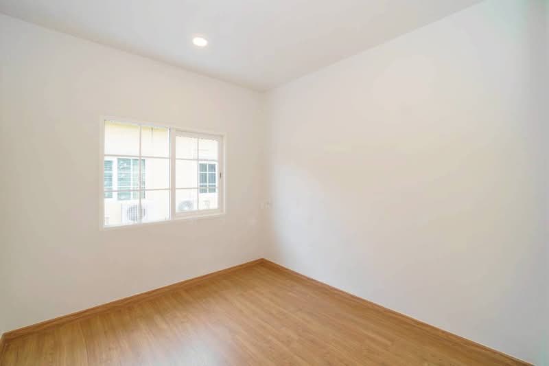 Golden Town 2 Onnut-Pattanakarn : โกลเด้น ทาวน์ 2 อ่อนนุช-พัฒนาการ, กรุงเทพ, 189 ซอยอ่อนนุช 65 แยก 14, ประเวศ, ประเวศ, กรุงเทพ, 113 ตร.ม., ทาวน์เฮ้าส์ ขาย, โดย ฐาณวีร์ ฐณเศรษฐ์ธดากุล, 500214730 - DDproperty.com