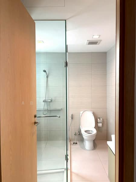 Siri At Sukhumvit, Bangkok, 902 Sukhumvit Road, Phra Kanong, Khlong Toei, Bangkok, 2 Bedrooms, 75 sqm, Condo For Rent, by Intouch Abhinorasaeth, 500214740 - DDproperty.com