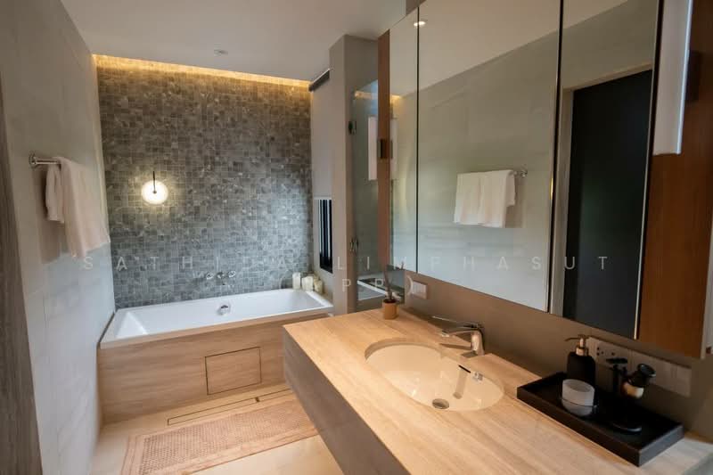 Veera Grand Pattaya, Chon Buri (Pattaya), Sukhumvit, Bang Lamung, Bang Lamung (Pattaya), Chon Buri (Pattaya), 4 Bedrooms, 505 sqm, Villa For Sale, by Sathida Limphasut (App), 500214761 - DDproperty.com