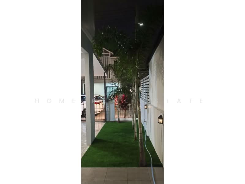 Maneerin Village Laemchabang - Banglamung, Chon Buri (Pattaya), Bang Lamung, Bang Lamung (Pattaya), Chon Buri (Pattaya), 4 Bedrooms, 200 sqm, Semi-Detached House (Twin House) For Sale, by HOME Real Estate Service, 500214764 - DDproperty.com