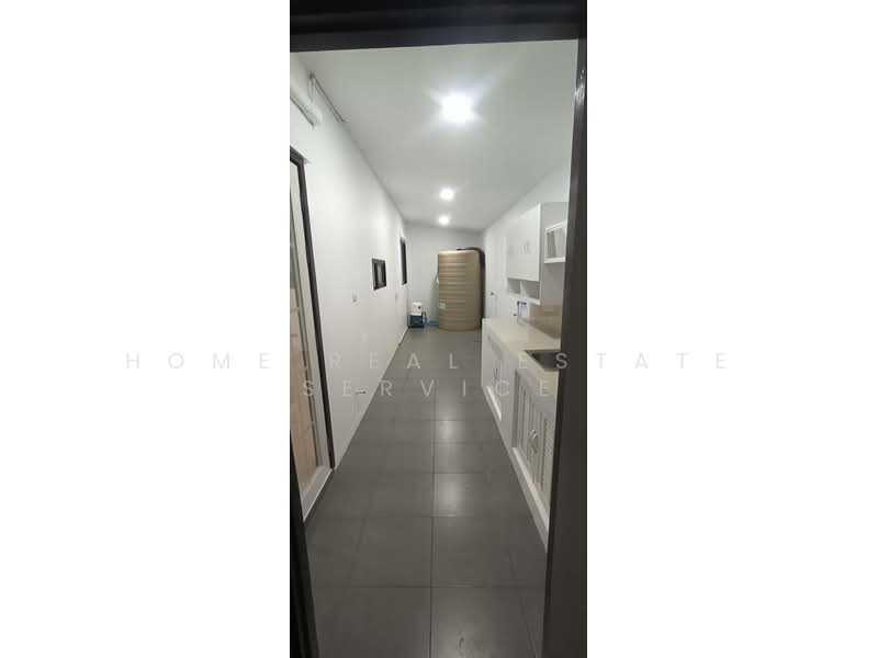 Maneerin Village Laemchabang - Banglamung, Chon Buri (Pattaya), Bang Lamung, Bang Lamung (Pattaya), Chon Buri (Pattaya), 4 Bedrooms, 200 sqm, Semi-Detached House (Twin House) For Sale, by HOME Real Estate Service, 500214764 - DDproperty.com