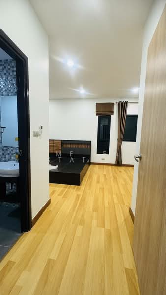 Maneerin Village Laemchabang - Banglamung, Chon Buri (Pattaya), Bang Lamung, Bang Lamung (Pattaya), Chon Buri (Pattaya), 4 Bedrooms, 200 sqm, Semi-Detached House (Twin House) For Sale, by HOME Real Estate Service, 500214764 - DDproperty.com