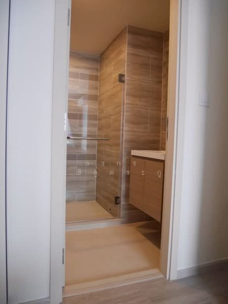 Maestro 03 Ratchada-Rama 9, Bangkok, Soi Ratchadaphisek 3 Ratchadaphisek Road, Din Daeng, Din Daeng, Bangkok, 1 Bedroom, 34 sqm, Condo For Sale, by วรกร สิทธิลู่ตระกูล, 500214779 - DDproperty.com