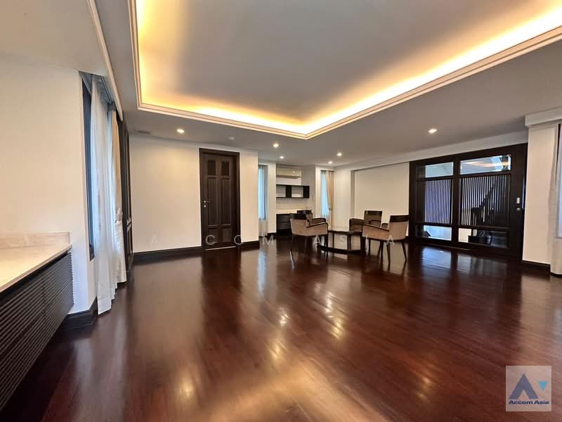 For Rent - Luxury home with private pool and large terrace in Sukhumvit, Bangkok