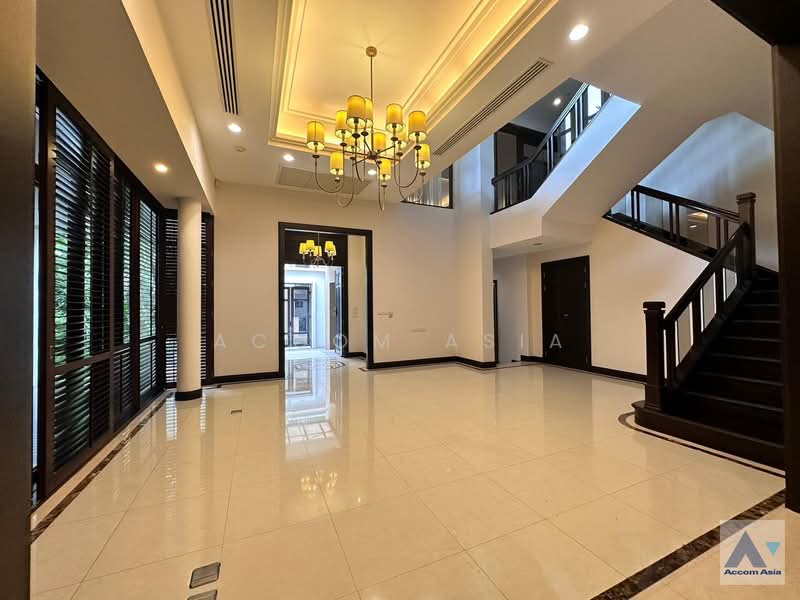 For Rent - Luxury home with private pool and large terrace in Sukhumvit, Bangkok
