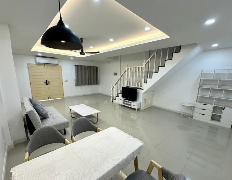 2-story Townhouse Soi Siri phot, Sukhumvit 81, Bangkok, Bang Chak, Phra Khanong, Bangkok, 2 Bedrooms, 140 sqm, Townhouse For Rent, by NR AGENT, 500214789 - DDproperty.com
