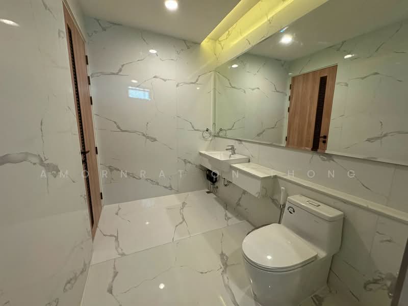 house, Bangkok, Khlong Tan Nua, Watthana, Bangkok, 4 Bedrooms, 490 sqm, Single Detached House For Rent, by Amornrat On-Thong, 500214800 - DDproperty.com