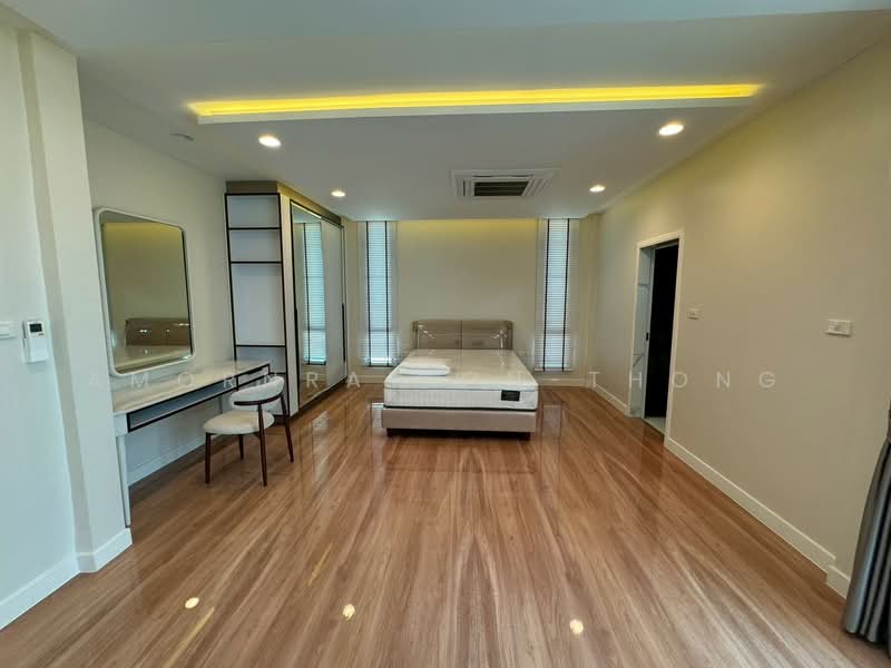 house, Bangkok, Khlong Tan Nua, Watthana, Bangkok, 4 Bedrooms, 490 sqm, Single Detached House For Rent, by Amornrat On-Thong, 500214800 - DDproperty.com