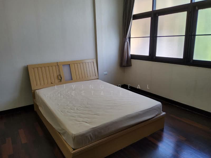 Prommitr Villa, Bangkok, Soi Prommitr, Khlong Tan Nua, Watthana, Bangkok, 3 Bedrooms, 176 sqm, Single Detached House For Rent, by Living Real Estates, 500214812 - DDproperty.com