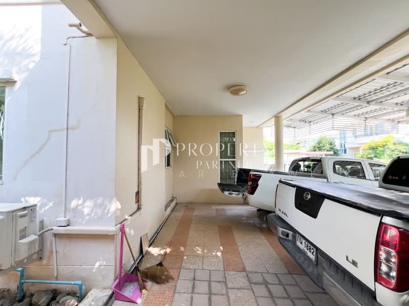 Krongthong Tropical, Bangkok, Chaloem Phra Kiat Ratchakan Thi 9 Road,, Prawet, Prawet, Bangkok, 4 Bedrooms, 200 sqm, Single Detached House For Sale, by Chidaphar Beawlek, 500214814 - DDproperty.com