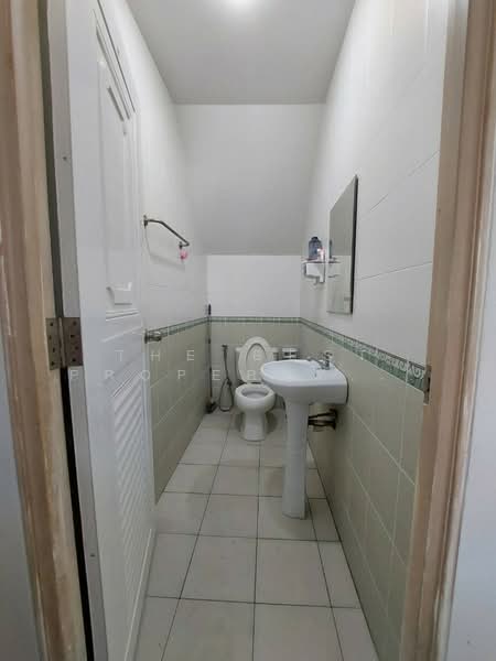 หมู่บ้านพีแลนด์ ปากพูน-อ้อมค่าย, Nakhon Si Thammarat, Pak Phun, Muang Nakhon Sri Thammarat, Nakhon Si Thammarat, 2 Bedrooms, 134 sqm, Townhouse For Sale, by The Best Property อ้อย, 500214817 - DDproperty.com