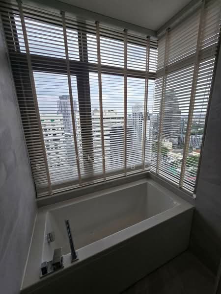 Rhythm Ekkamai Estate, Bangkok, Soi Sukhumvit 63, Khlongtoei Nua, Watthana, Bangkok, 2 Bedrooms, 86 sqm, Condo For Rent, by Nakarin  Sookpaiboon, 500214848 - DDproperty.com