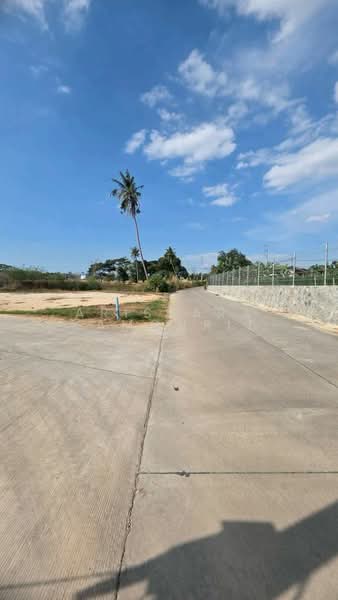 Land for Sale, prime location near community Total 3 plots available, Chon Buri (Pattaya), Huai Yai, Bang Lamung (Pattaya), Chon Buri (Pattaya), , 440 sqm, Land For Sale, by Arissara Kamonrit, 500214855 - DDproperty.com