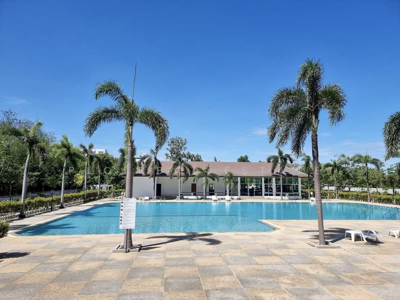 View Talay 8, Chon Buri (Pattaya), 159 Soi Jomtien 14, Nong Pru, Bang Lamung (Pattaya), Chon Buri (Pattaya), 1 Bedroom, 48 sqm, Condo For Sale, by PLC real estate, 500214881 - DDproperty.com